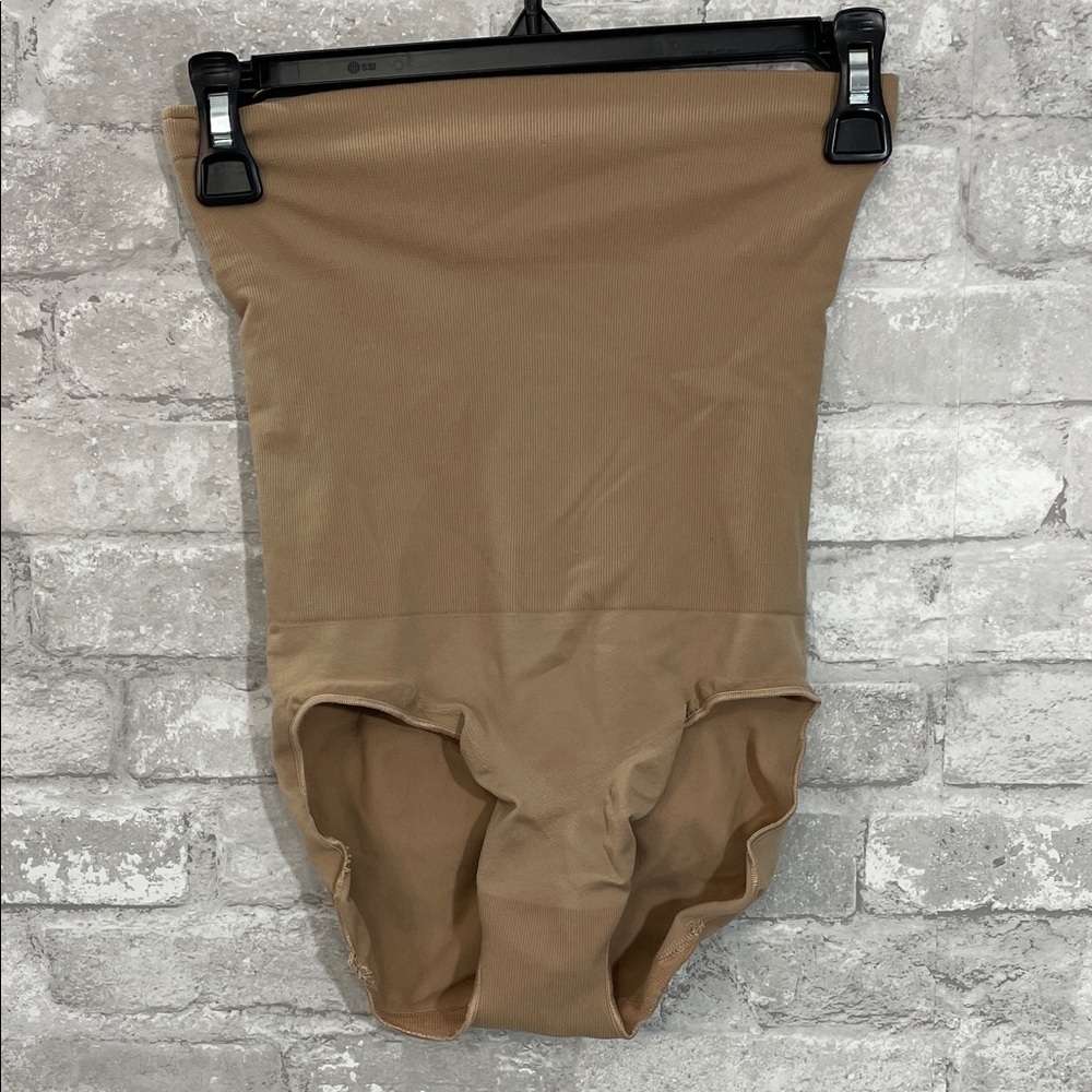 SPANX Assets Red Hot Label Shapewear in Cream